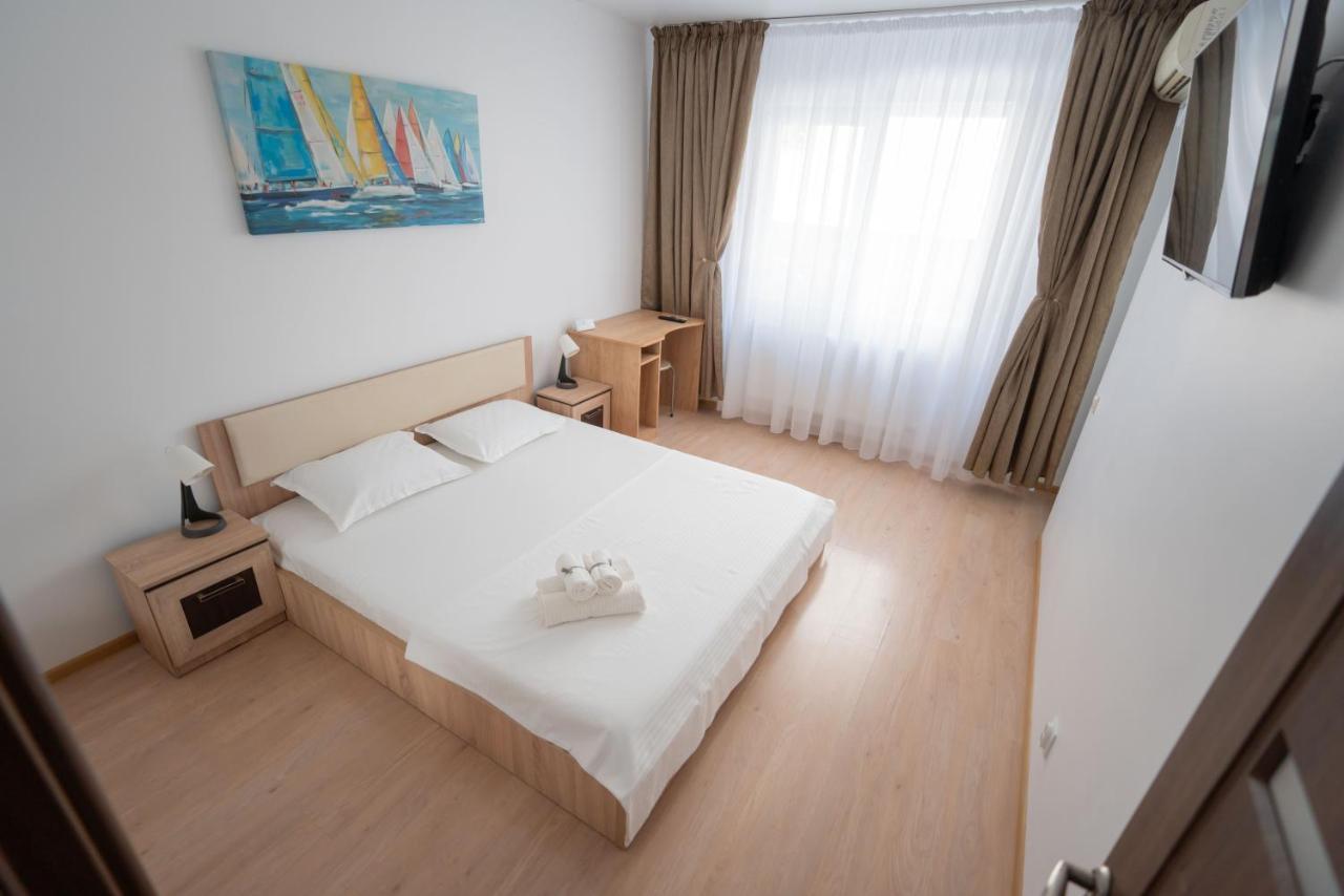 בוקרשט Hotel Studio Titan מראה חיצוני תמונה
