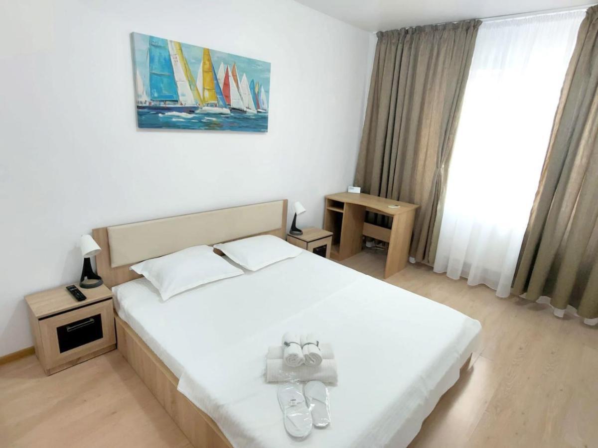 בוקרשט Hotel Studio Titan מראה חיצוני תמונה